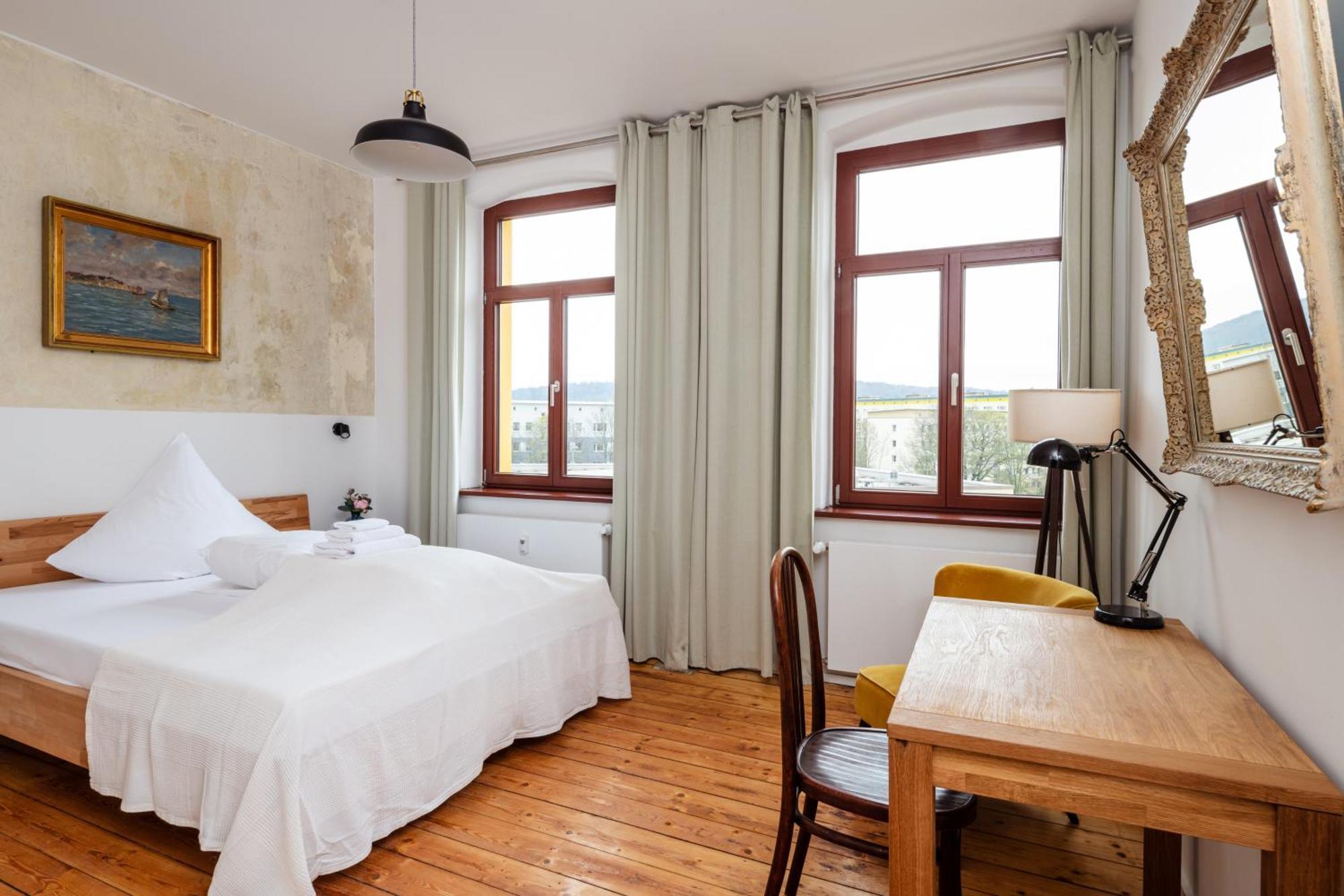 Kuenstlerzimmer Im Kulturhaus Haeselburg Γκέρα Εξωτερικό φωτογραφία
